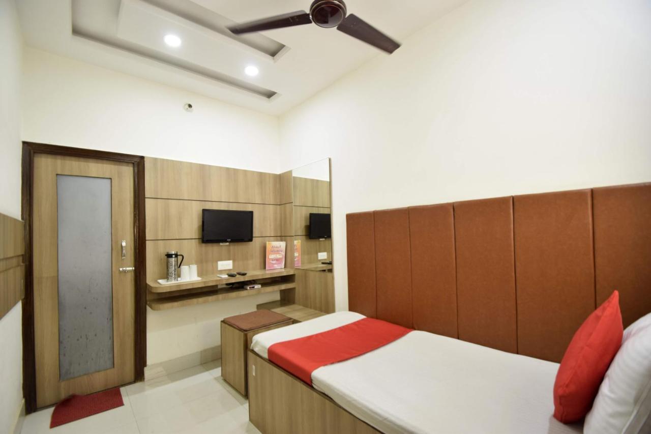 Hotel Atlantic Alwar Exterior photo